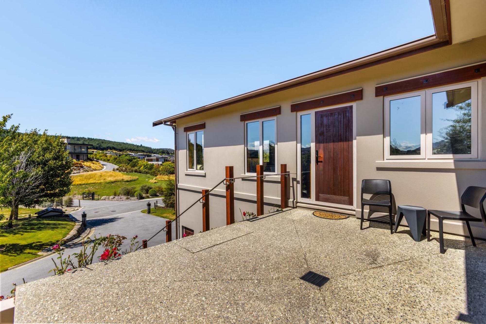 Studio Nestled In Ridgecrest ワナカ エクステリア 写真